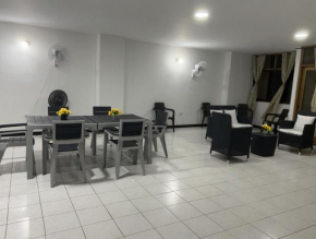 Amplio apartamento bien ubicado